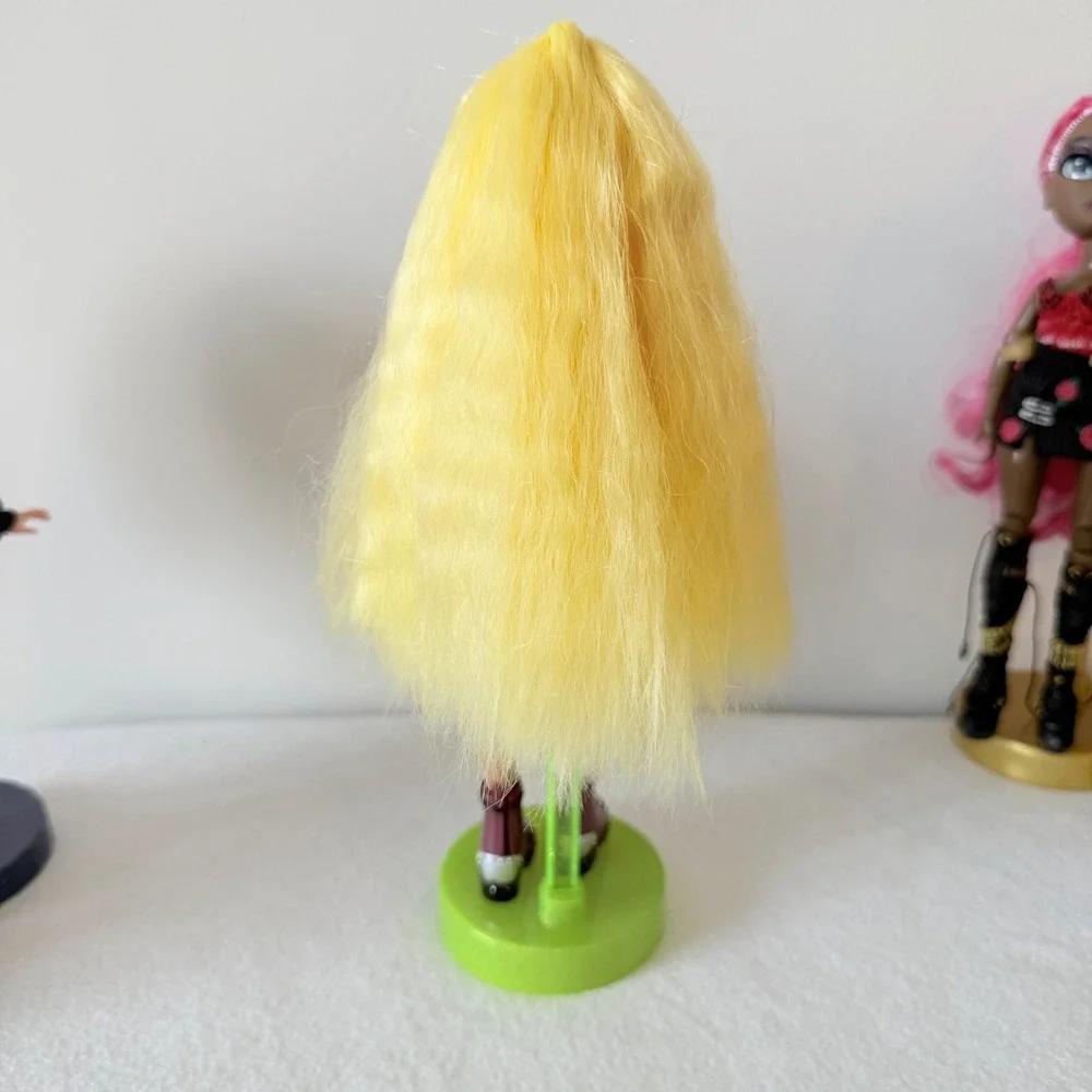 Rainbow High Dolls Lot 7 w Stands Mixed Sizes 10in‎ 11in MGA Bundle